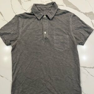 J. Crew Garment-Dyed Gray Polo Shirt with Classic Collar and Textured Knit
